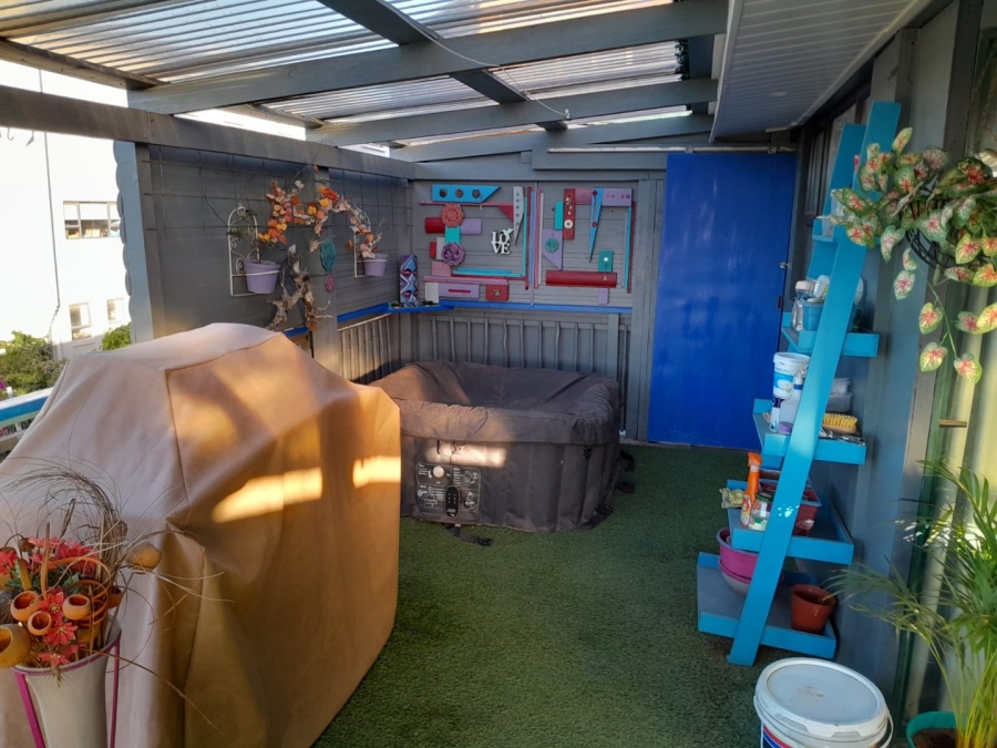 3 Bedroom Property for Sale in Stilbaai Wes Western Cape